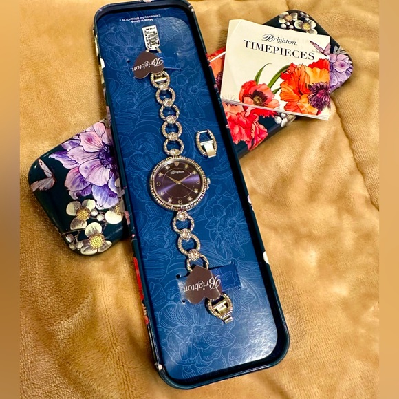 Brighton- BNWT and box- Star City Watch. Adjustable with extra link. - Picture 5 of 15